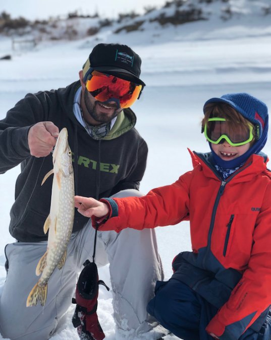 Ice fishing game in United Kigdom